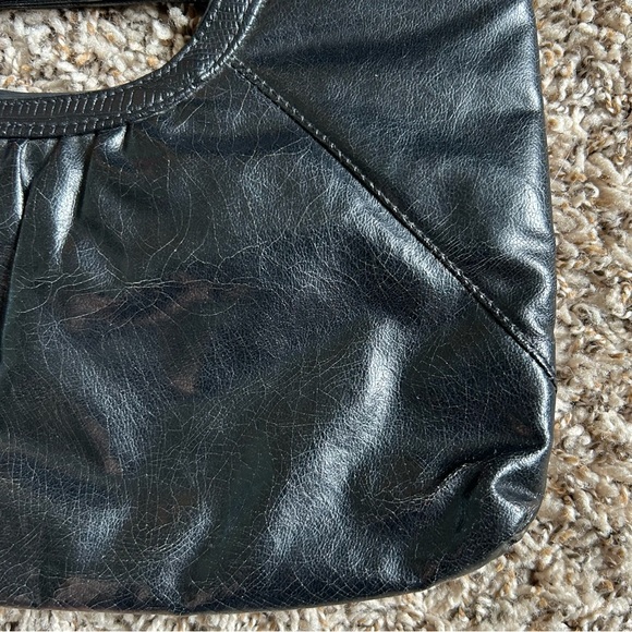 Azok Vintage Leather Clutch - Picture 6 of 15